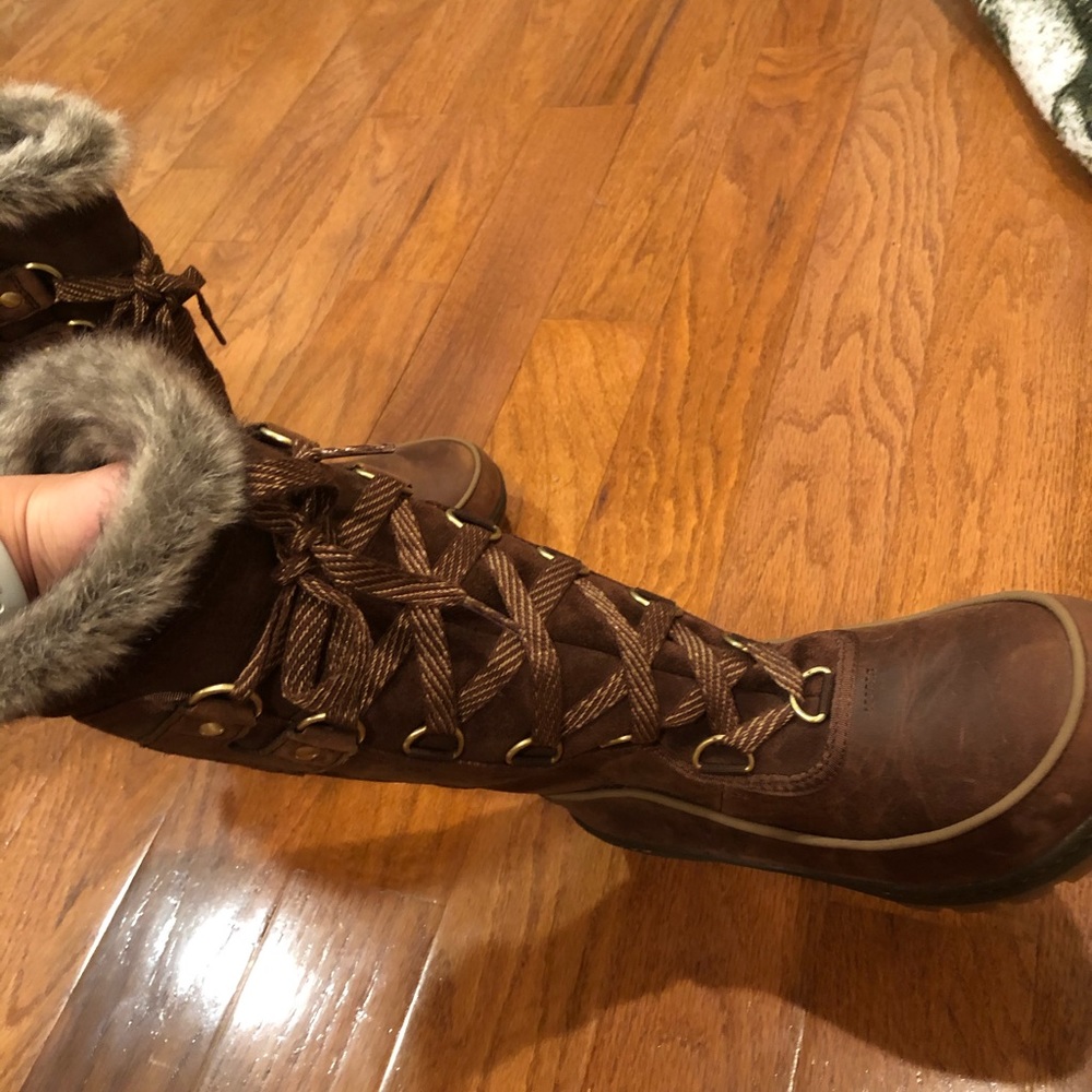 Never worn before sorrel water proof boots size 7